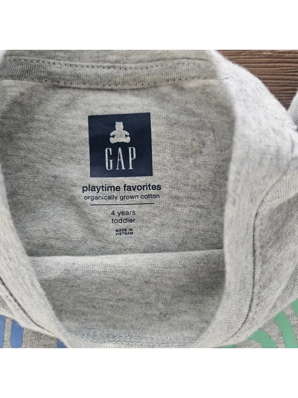 CLEARANCE GAP GIRL'S T-SHIRT GREY WITH RAINBOWS, SHORT SLEEVES, 4
